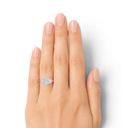 L'Ovale® 3-Stones 1ct Diamond Ring, Platinum