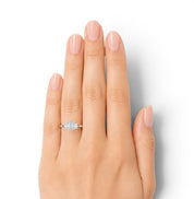La Ronde® 3-Stones 1ct Diamond Ring, Platinum