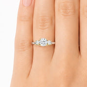 La Ronde® 3-Stones 2ct Diamond Ring, Platinum