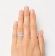 L'Emeraude® 3-Stones 3ct Diamond Ring, Platinum