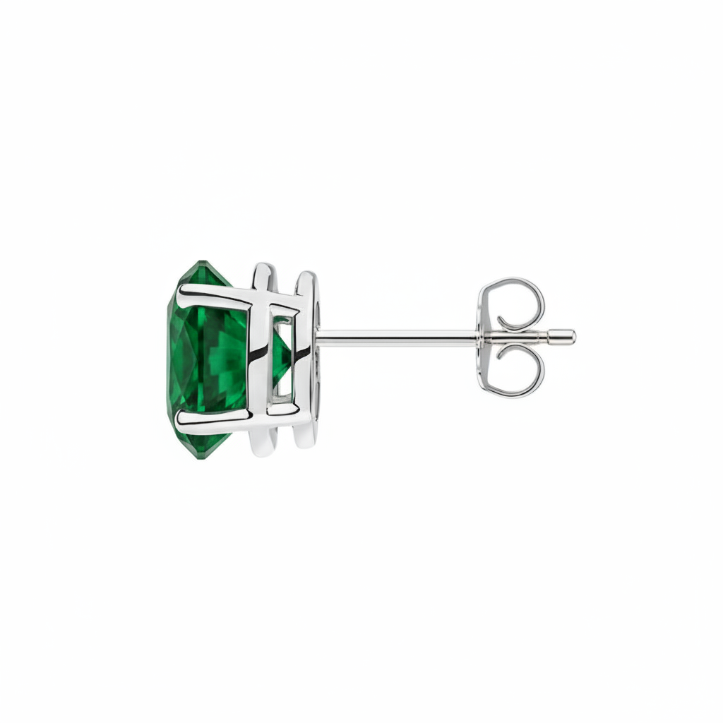 L'Ovale® Emerald Stud Earrings, Platinum