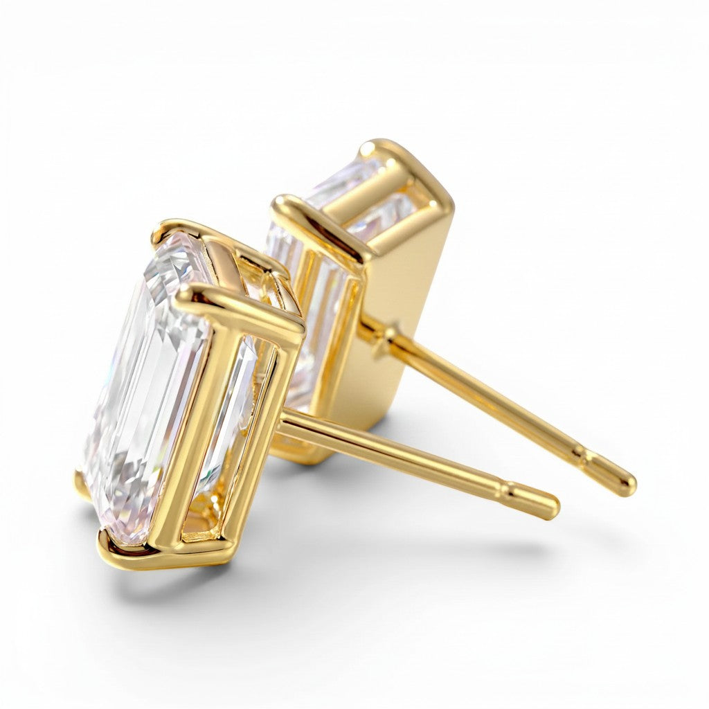 L'Emeraude® Diamond Stud Earrings, Gold Vermeil