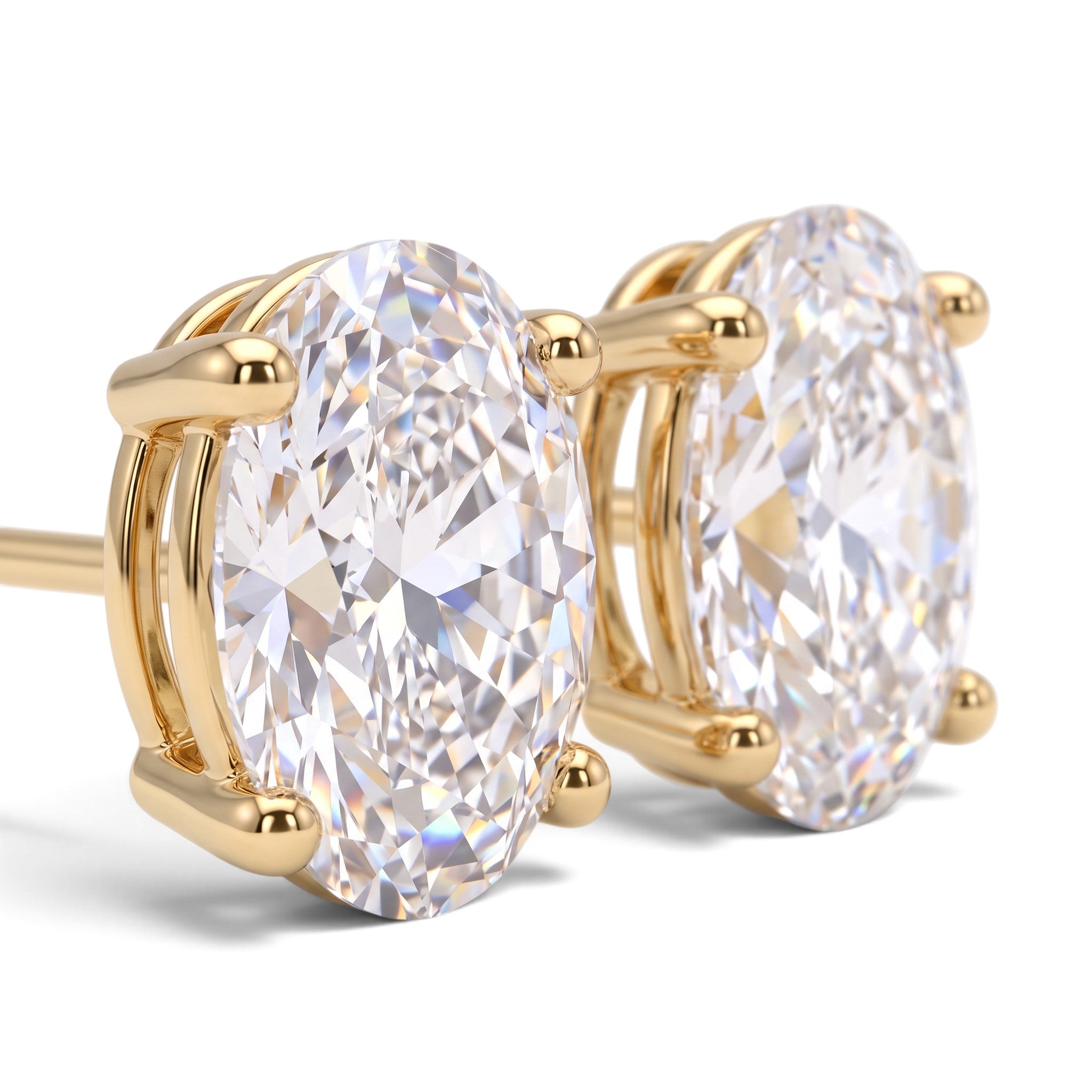 L'Ovale® Diamond Stud Earrings, 14K Yellow Gold