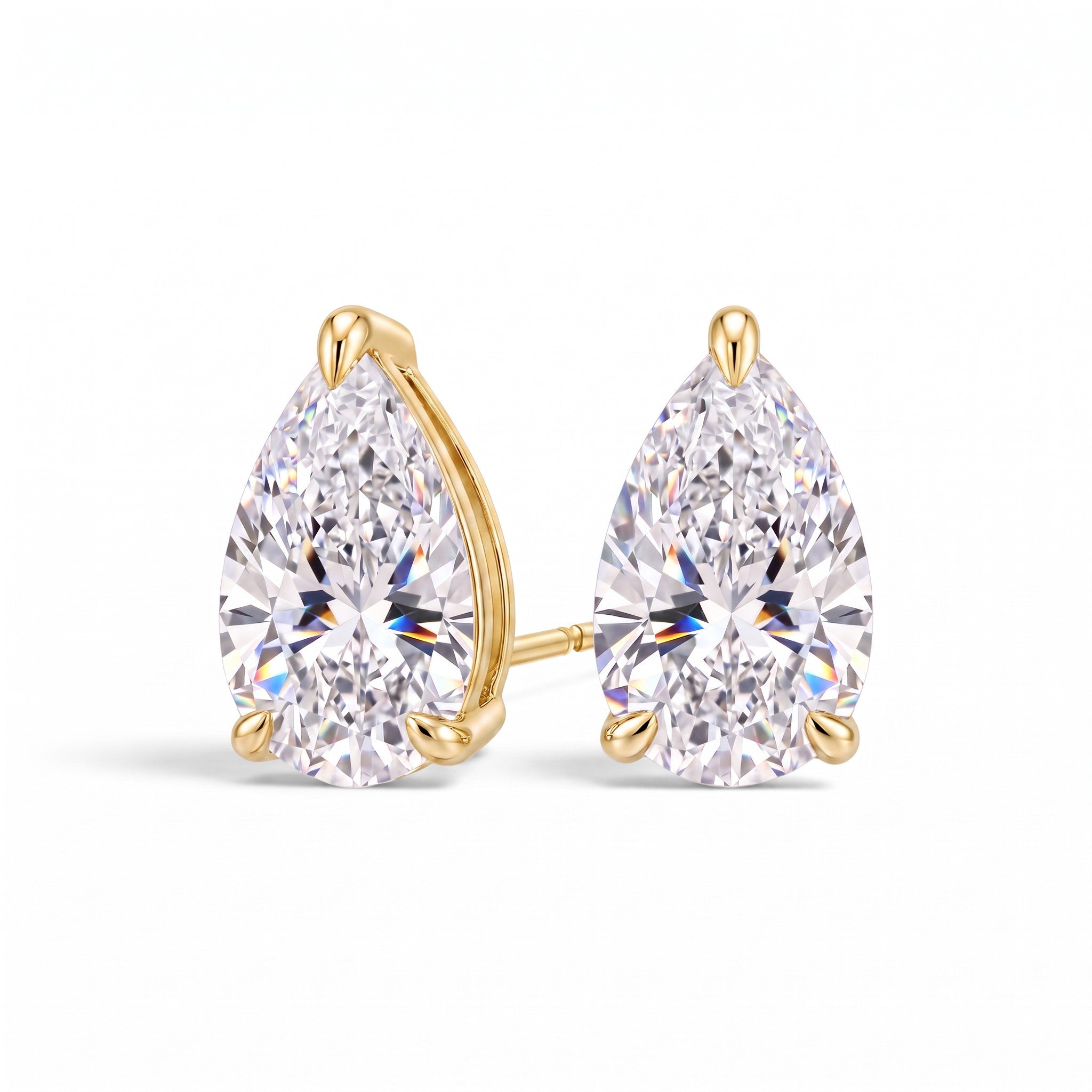 La Poire® Diamond Stud Earrings, Gold Vermeil