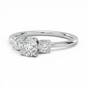 La Ronde® 3-Stones 1ct Diamond Ring, Platinum