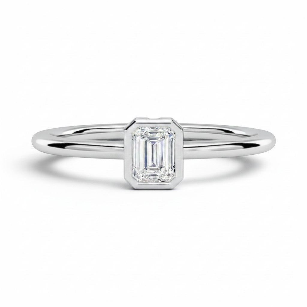L'Emeraude® Bezel Solitaire 0.5ct Diamond Ring, Platinum
