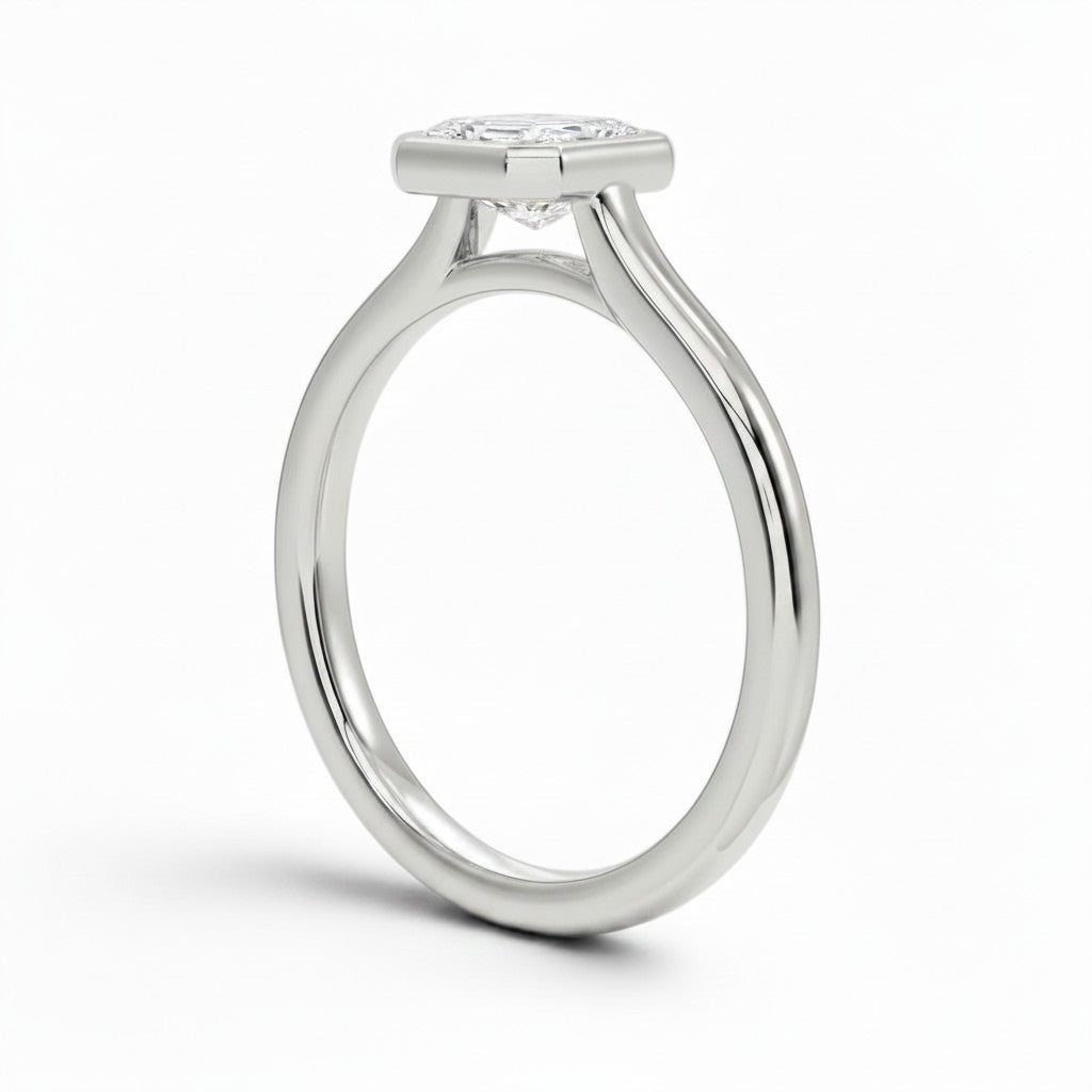 L'Emeraude® Bezel Solitaire 0.5ct Diamond Ring, Platinum