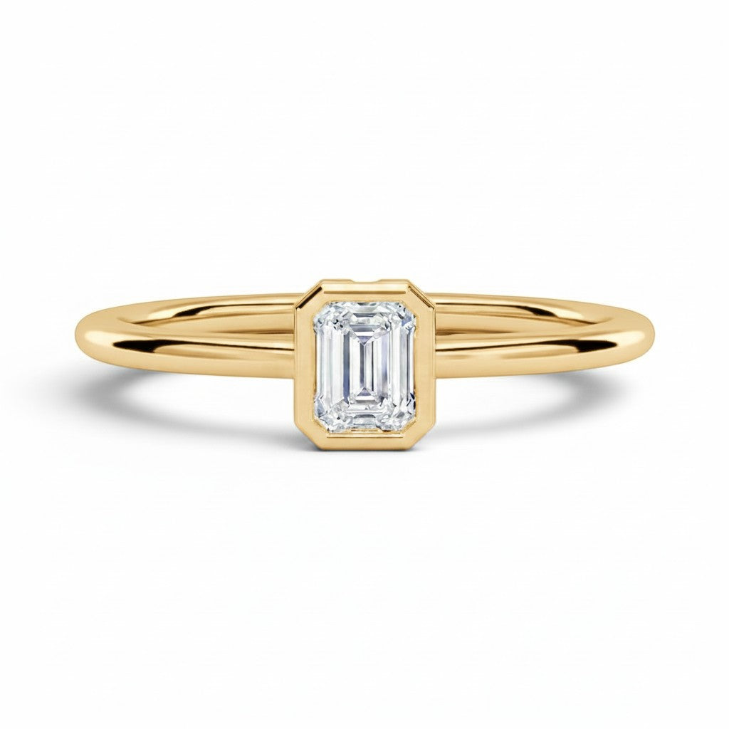L'Emeraude® Bezel Solitaire 0.5ct Diamond Ring, 14K Yellow Gold
