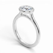 La Ronde® Bezel Solitaire 1ct Diamond Ring, Platinum