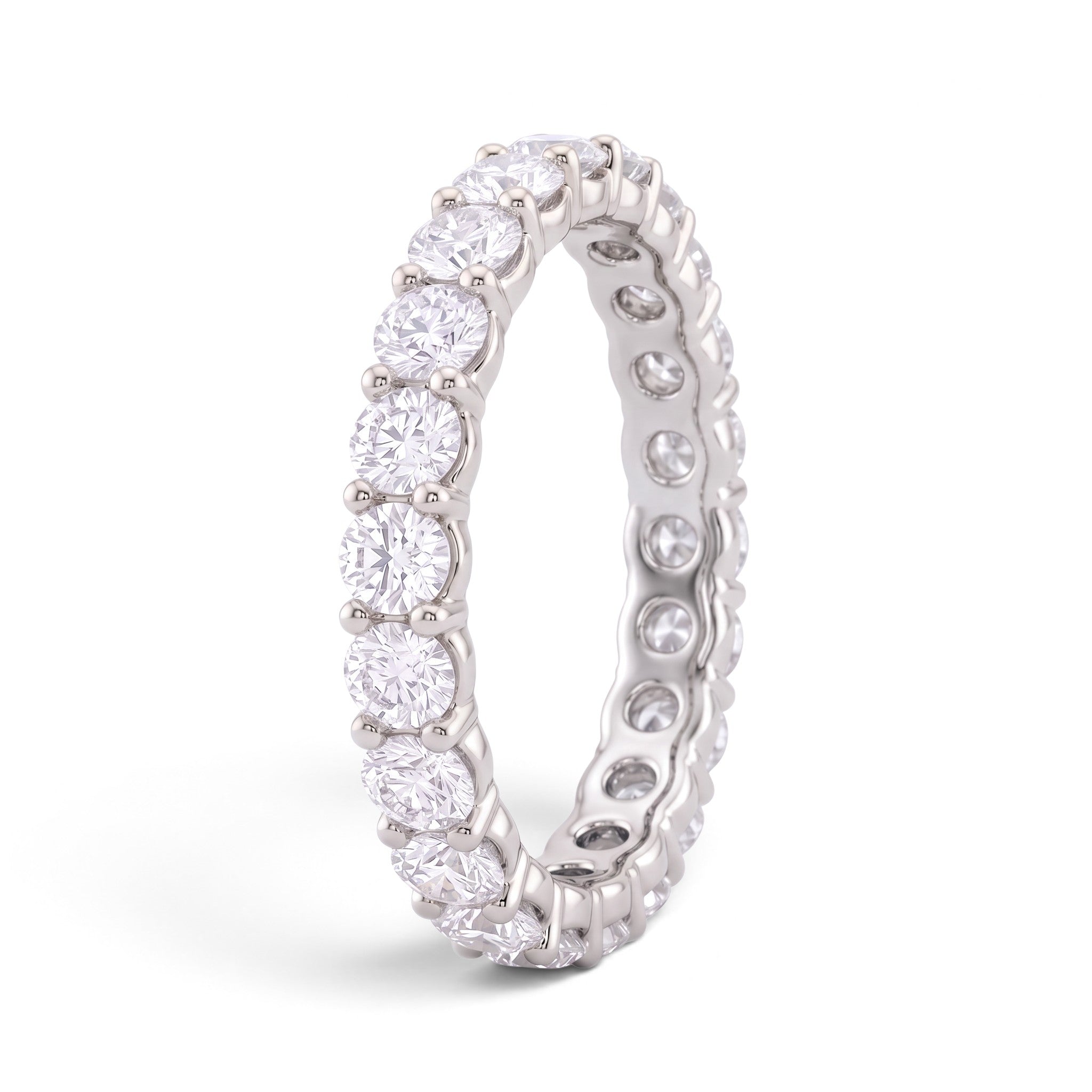 Demain La Ronde 14K white gold eternity band featuring a continuous circle of round cut lab-grown diamonds