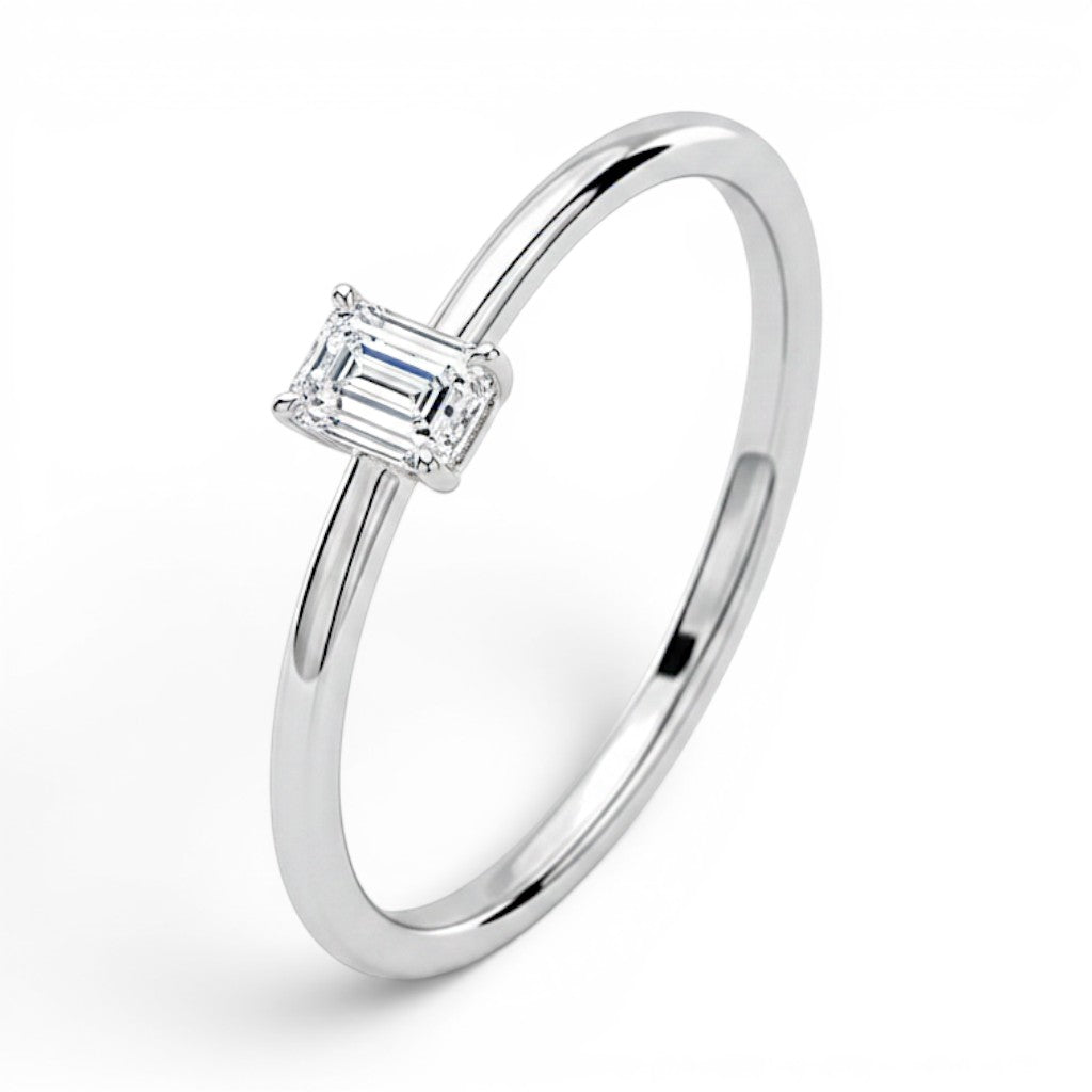 L'Emeraude® Solitaire 0.5ct Diamond Ring, Platinum